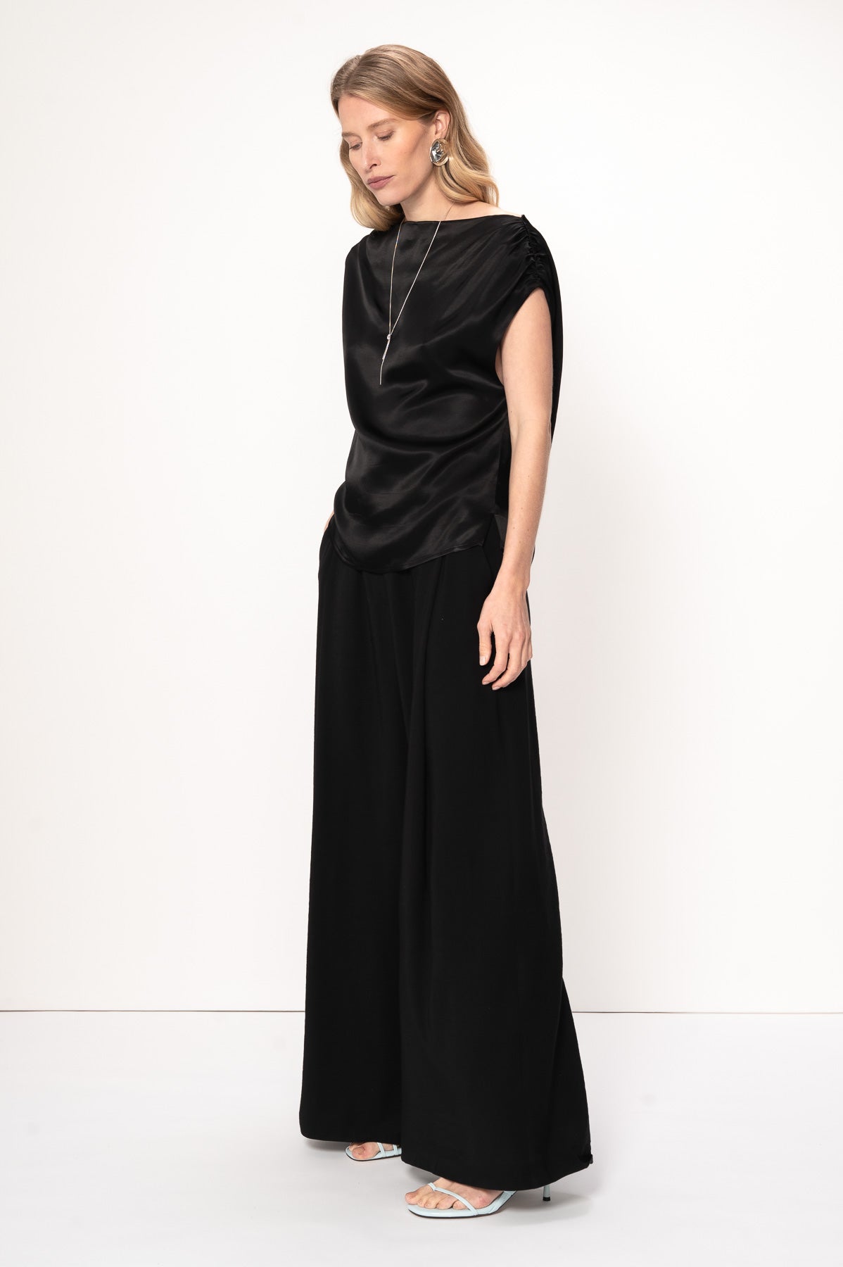 VIVEH Adhara top in Black – styled view