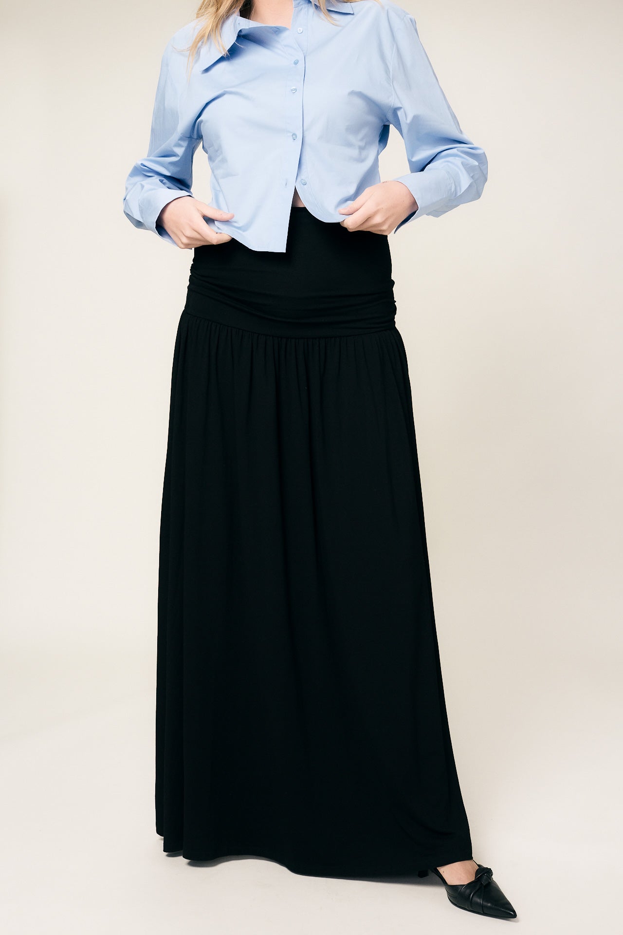 VIVEH Petunia skirt in Black Coffee – styled view