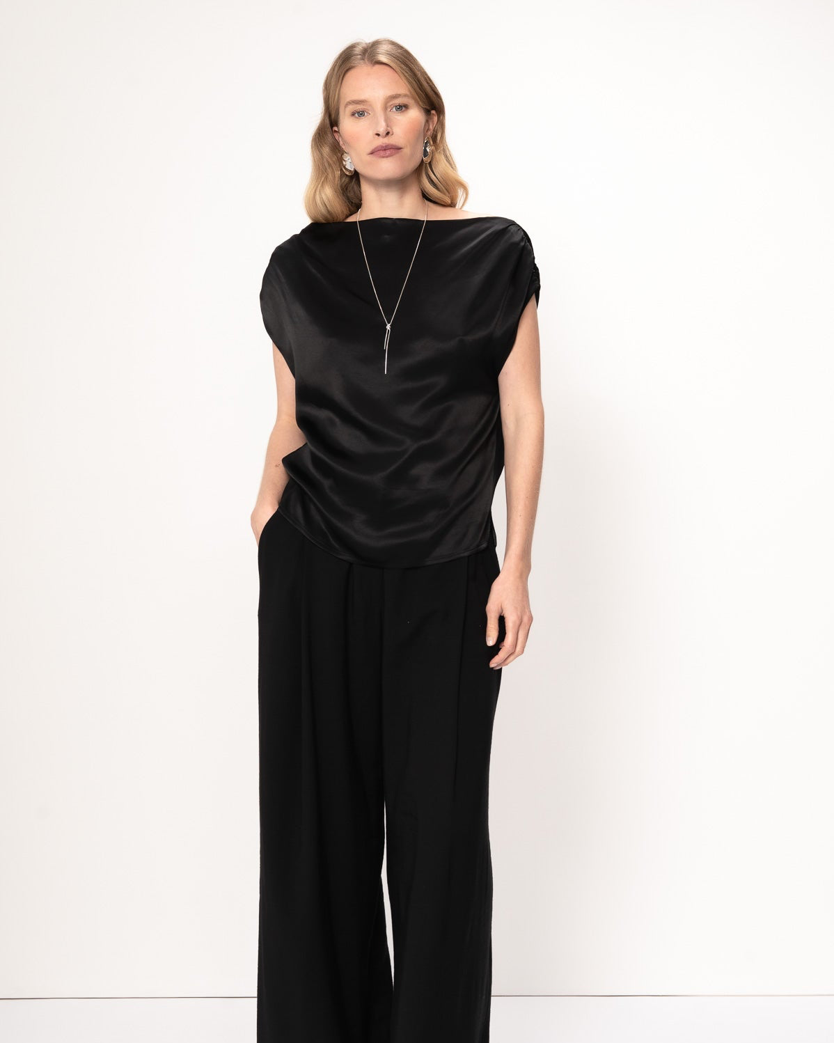 VIVEH Adhara top in Black – styled view