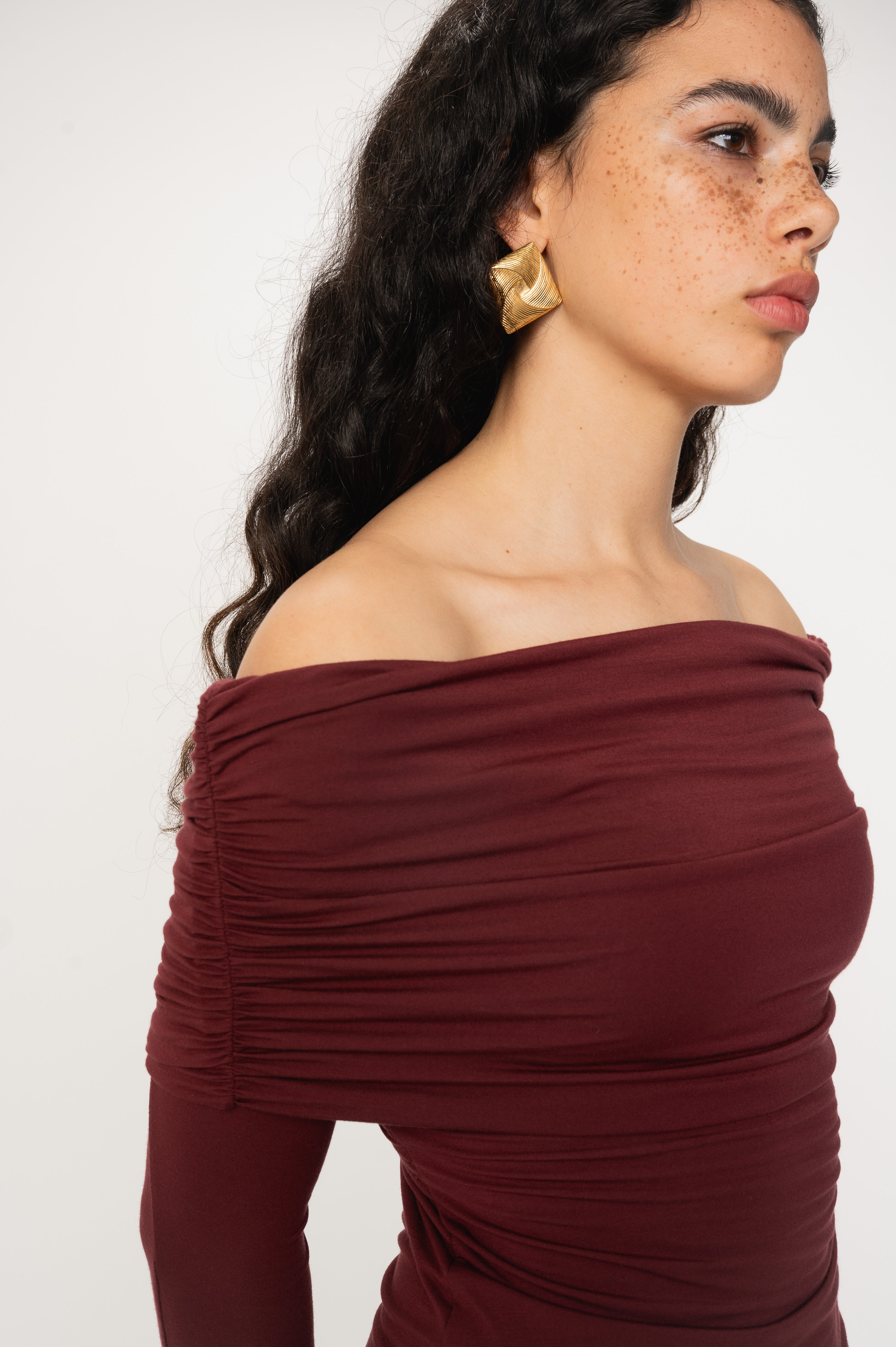 VIVEH Boxus top in Coconut Milk – styled view