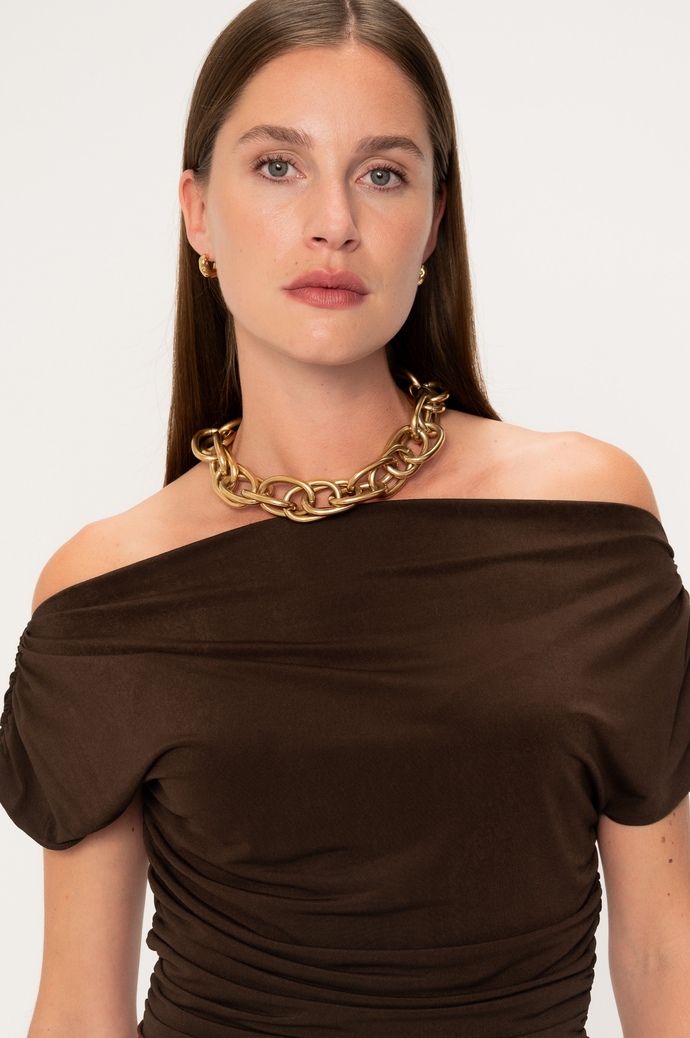 VIVEH Columbine dress in Mocha – back view