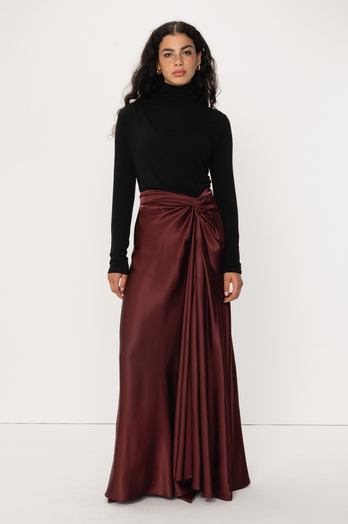 VIVEH Hazel skirt in Champagne – detail view