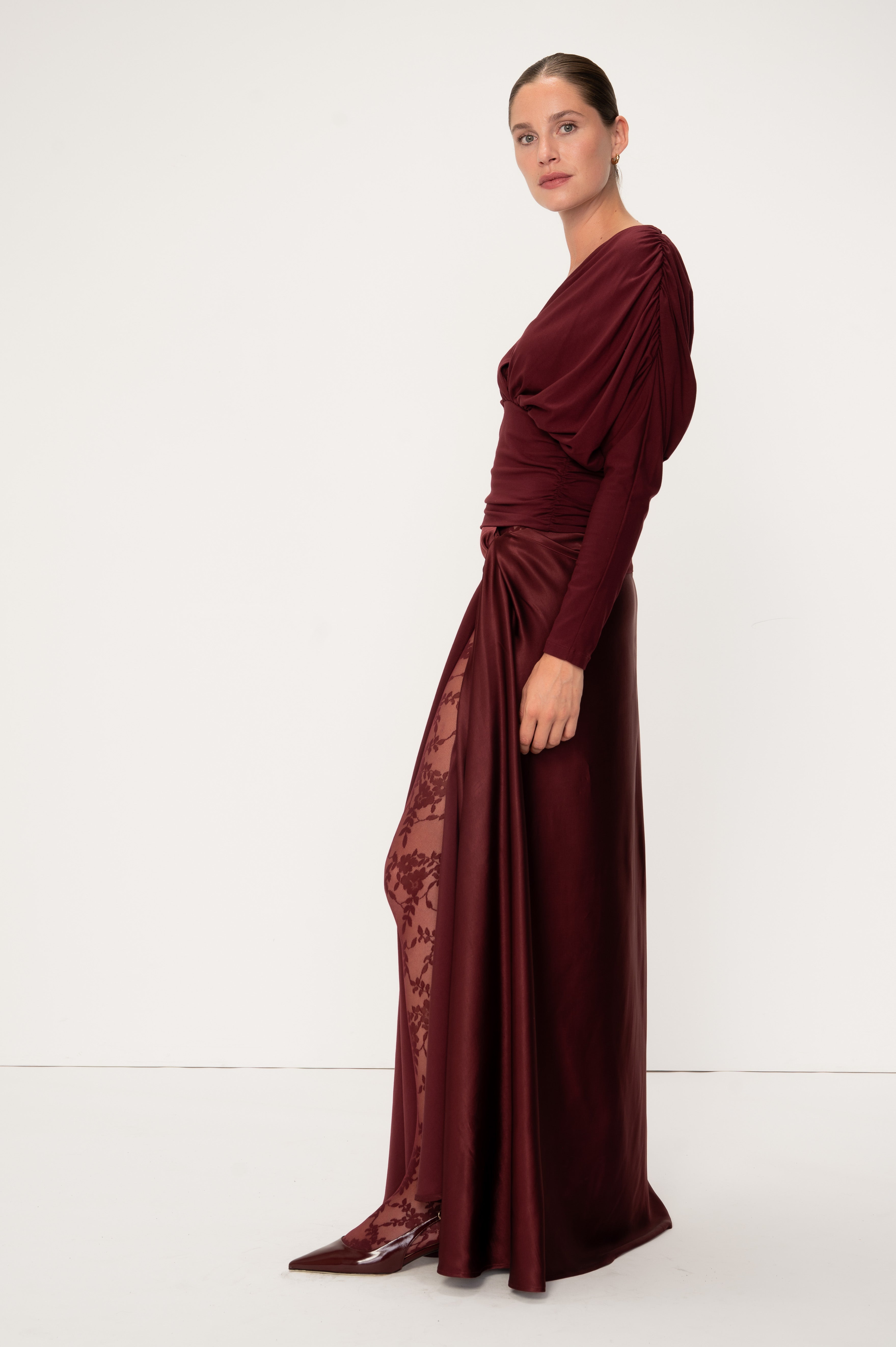VIVEH Salvia Burgundy top in Burgundy – front view